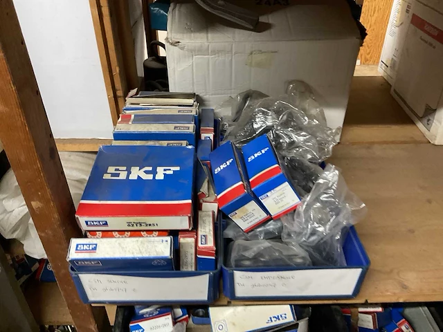 Magazijnstelling met inhoud (6x) - afbeelding 8 van  38