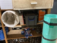 Magazijnstelling met inhoud (6x) - afbeelding 31 van  38