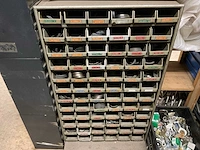 Magazijnstelling met inhoud (6x) - afbeelding 23 van  38
