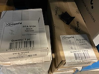 Magazijnstelling met inhoud kabels - afbeelding 18 van  32