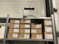 Magazijnstelling met inhoud - afbeelding 4 van  6