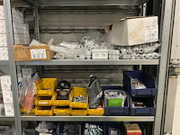 Magazijnstelling met inhoud - afbeelding 5 van  6