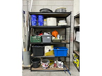 Magazijnstelling met inhoud - afbeelding 2 van  7