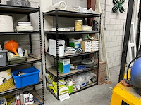 Magazijnstelling met inhoud - afbeelding 2 van  7