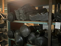 Magazijnstelling met inhoud - afbeelding 5 van  5