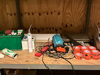 Magazijnstelling met inhoud - afbeelding 9 van  12