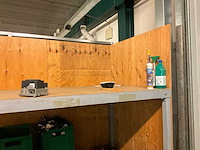 Magazijnstelling met inhoud - afbeelding 10 van  12