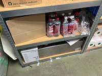 Magazijnstelling, met inhoud. - afbeelding 6 van  12