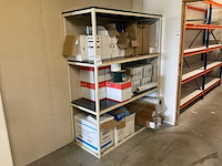 Magazijnstelling met inhoud - afbeelding 2 van  9