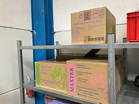 Magazijnstelling met inhoud - afbeelding 14 van  17