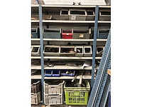 Magazijnstelling met inhoud - afbeelding 3 van  6