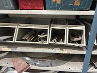 Magazijnstelling met inhoud - afbeelding 5 van  6