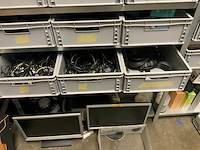 Magazijnstelling met kabels - afbeelding 5 van  24