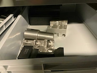 Magazijnstelling met metaalwaren - afbeelding 8 van  24