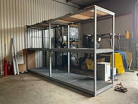 Magazijnstelling met olieopvang