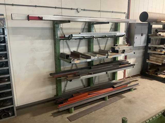 Magazijnstelling met rvs - afbeelding 2 van  4