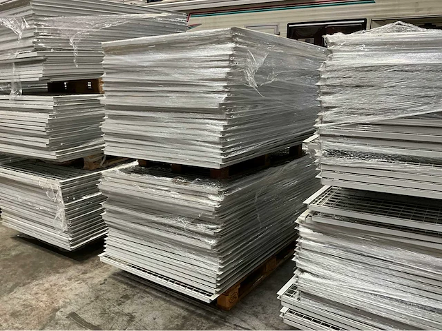 Magazijnstelling roostervloer (47x) - afbeelding 2 van  4