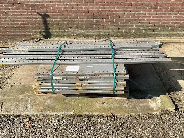 Magazijnstelling - afbeelding 2 van  2