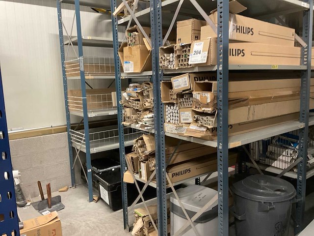 Magazijnstelling - afbeelding 1 van  5