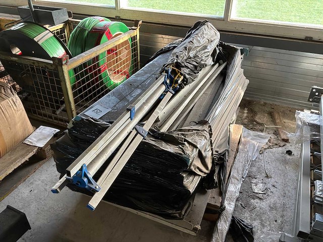 Magazijnstelling - afbeelding 1 van  1