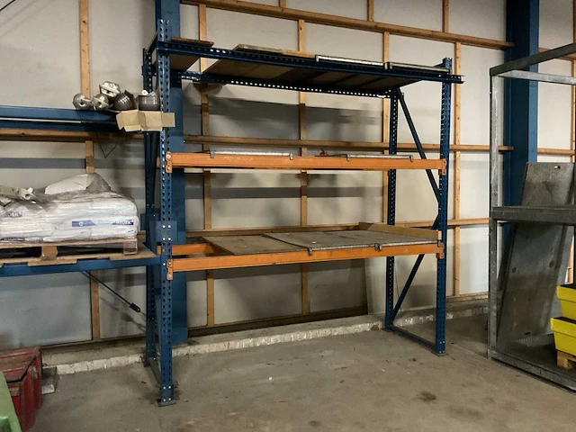 Magazijnstelling - afbeelding 1 van  4
