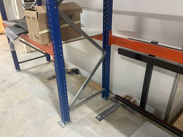 Magazijnstelling - afbeelding 3 van  4