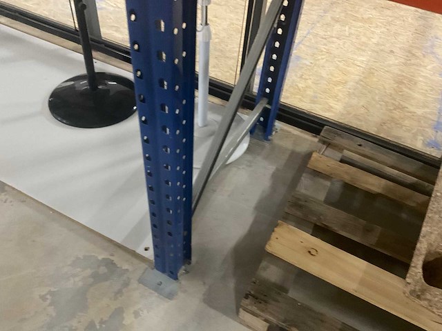 Magazijnstelling - afbeelding 4 van  4