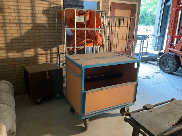 Magazijnwagen (4x) - afbeelding 2 van  8