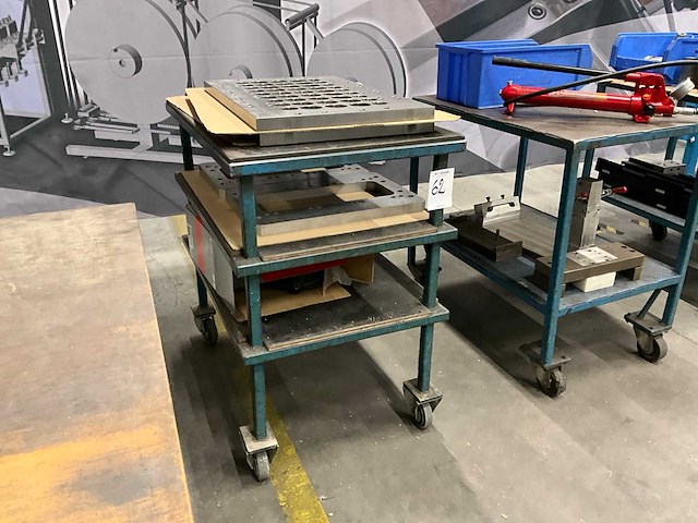 Magazijnwagen en divers - afbeelding 2 van  4