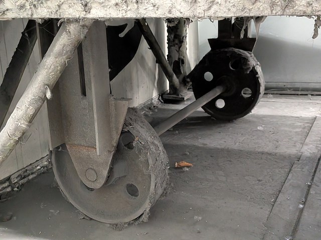 Magazijnwagen en werktafel - afbeelding 5 van  8