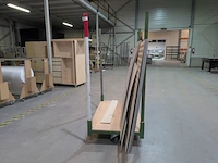 Magazijnwagen met diverse traanplaten - afbeelding 5 van  5