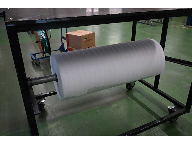 Magazijnwagen met folierolhouder - afbeelding 2 van  3
