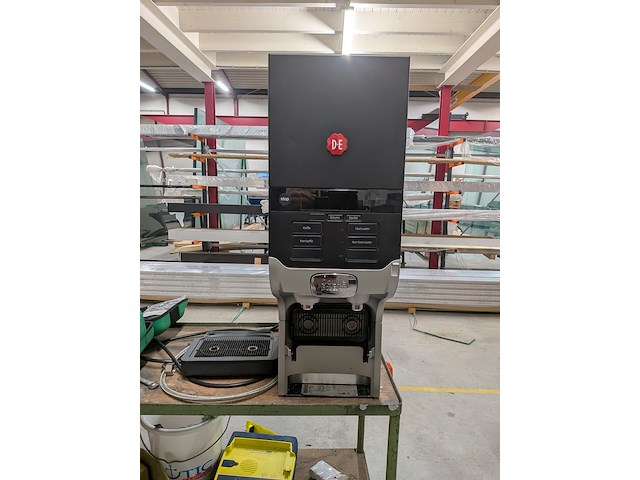 Magazijnwagen met inhoud - afbeelding 2 van  7