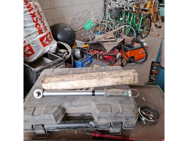 Magazijnwagen met inhoud - afbeelding 8 van  12