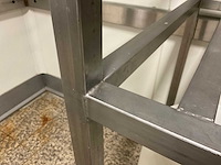 Magazijnwagen met inhoud - afbeelding 4 van  15