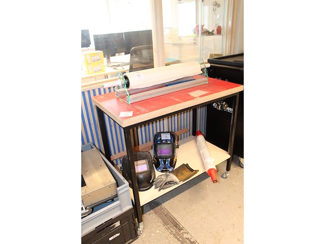 Magazijnwagen met onder plateau. afmeting 100 x 54 x 90 cm. - afbeelding 2 van  2