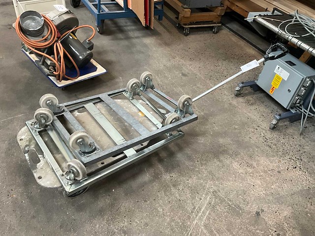Magazijnwagen - afbeelding 1 van  3