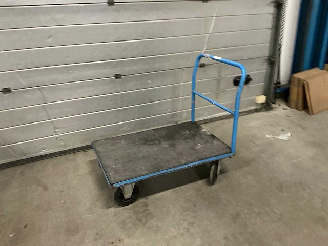 Magazijnwagen - afbeelding 1 van  3