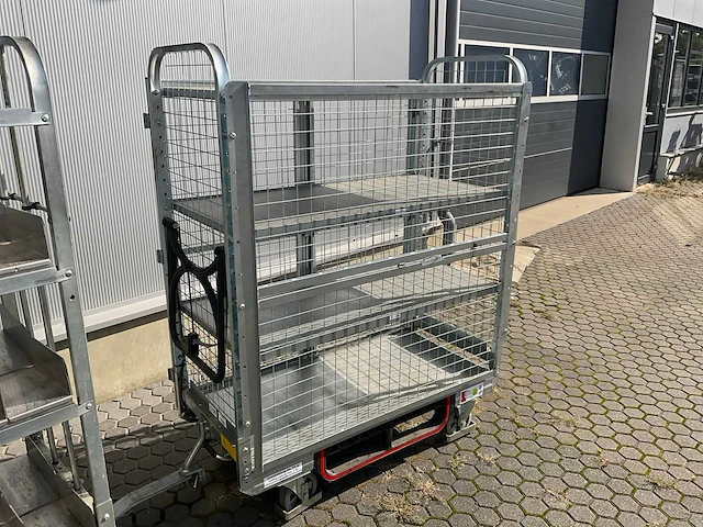 Magazijnwagen - afbeelding 2 van  7