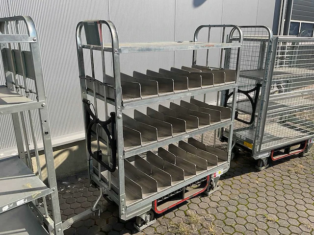 Magazijnwagen - afbeelding 2 van  4