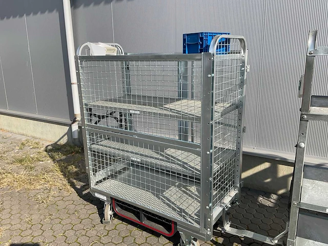 Magazijnwagen - afbeelding 1 van  7
