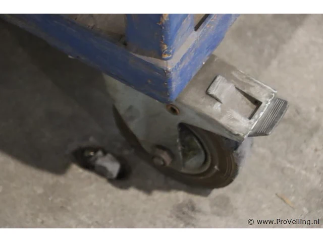 Magazijnwagen - afbeelding 5 van  6