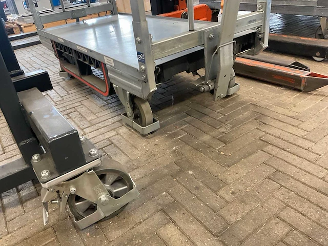 Magazijnwagen - afbeelding 4 van  6