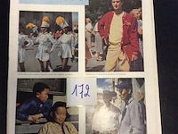 Magazine : réalités - afbeelding 1 van  4