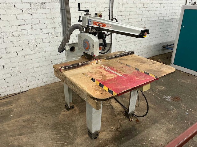 Maggi - 2005 - junior 640 - radiaalafkortzaagmachine - afbeelding 1 van  14