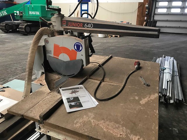 Maggi - 2014 - junior 640 - afkortcirkelzaagmachine - afbeelding 4 van  6