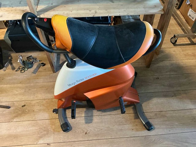 Magic rider bcr3100d home trainer - afbeelding 2 van  7