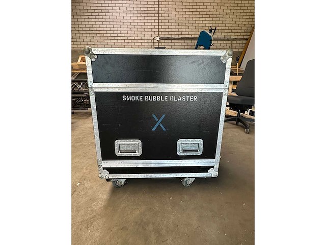 Magicfx - smoke bubble blaster - various light equipment bubble machine - afbeelding 1 van  4
