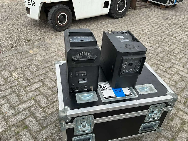 Magicfx smokejet rookmachine (2x) - afbeelding 1 van  3