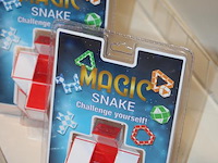 Magicsnakes in drie kleuren, acht stuks. - afbeelding 2 van  2